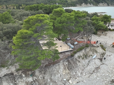 Alberi tagliati a Portonovo, il drone fotografa la pineta: dall’alto la boscaglia “mutilata”