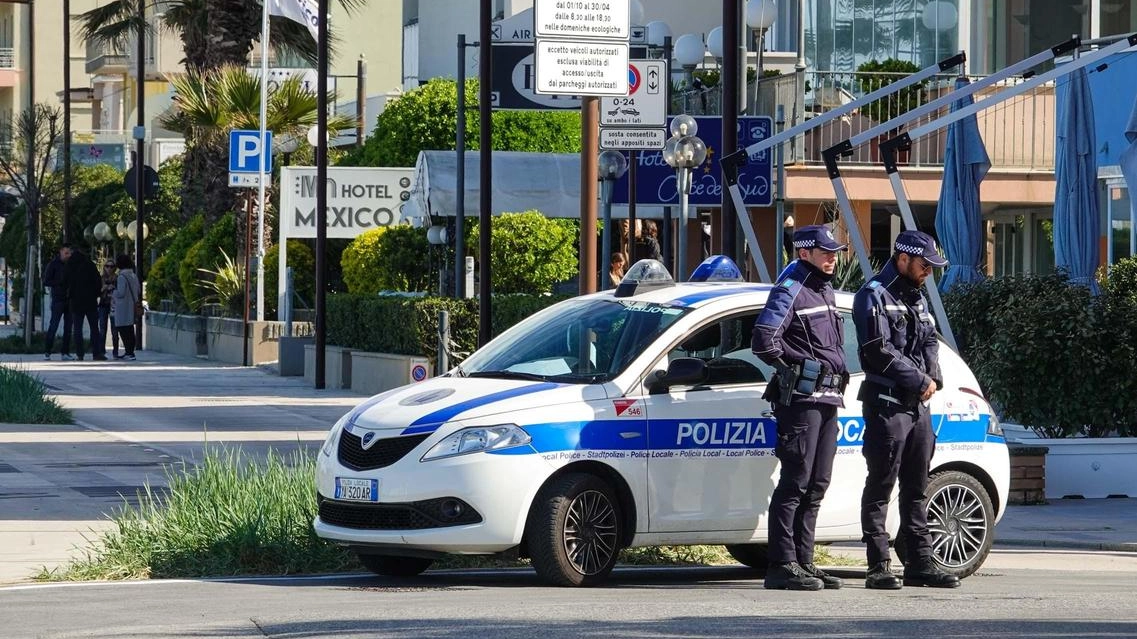 Multate nella Ztl del lungomare. La rabbia di atlete e genitori: "Non torneremo più a Rimini"