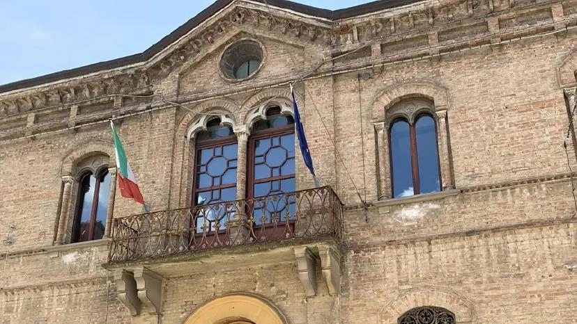 A Novafeltria, cantieri avviati per Palazzo Lombardini e l'edificio dell'anagrafe. Palazzo diventerà centro di ricerca e lavoro per giovani, mentre l'edificio della musica accoglierà un auditorium e servizi per l'accademia lirica. Lavori in corso per trasformare entrambi gli edifici.