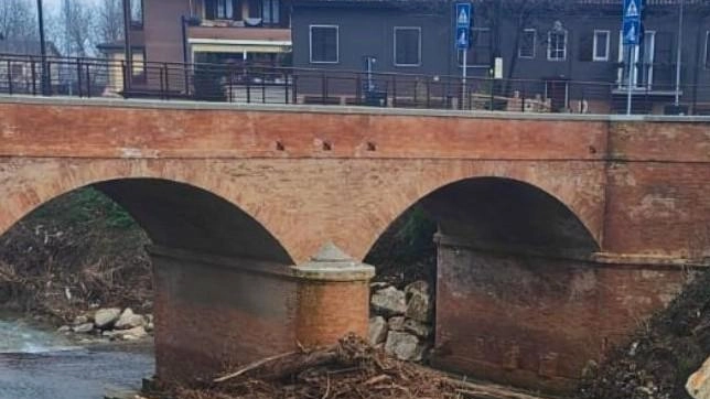 Domani mattina sarà chiuso il ponte di Montecatini per consentire la rimozione dei tronchi. L’intervento è stato ufficialmente annunciato dal...