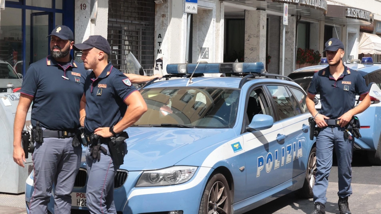 Un poliziotto si è finto interessato all’acquisto dell’attrezzo, quindi è scattata la denuncia per ricettazione (foto d’archivio)