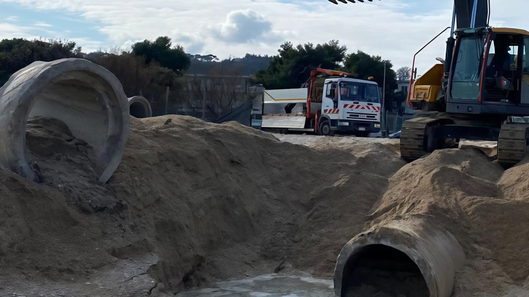 Il Pd attacca:: "Di nuovo sott’acqua. È impensabile"