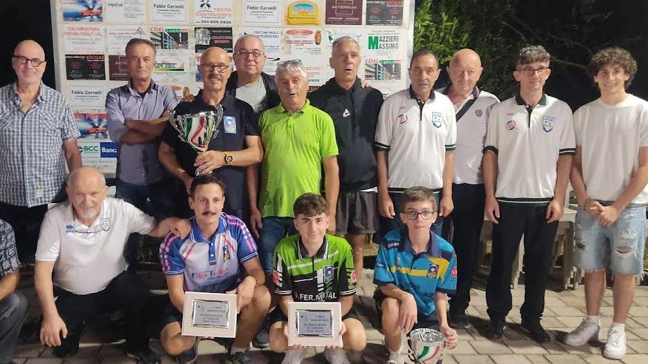 Graziano Gattari (Tolentino) ha vinto sui campi di bocce all’aperto di Troviggiano di Cingoli la terza edizione del Trofeo Balcone...