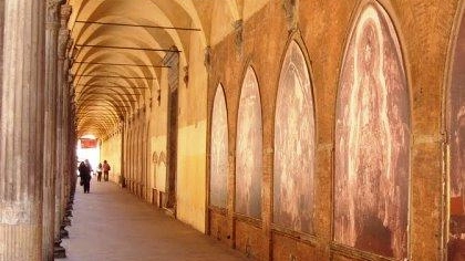 Bologna com’era: la nuova chiesa  e le arche salvate dai vandali