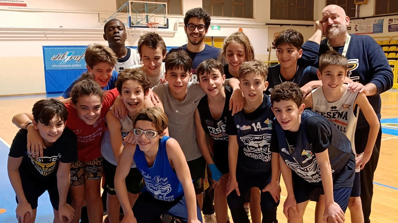 Il Cesena Basket 2005 si appresta a iniziare il 2025 con 4 tornei per 4 annate diverse. Gli Under 13...