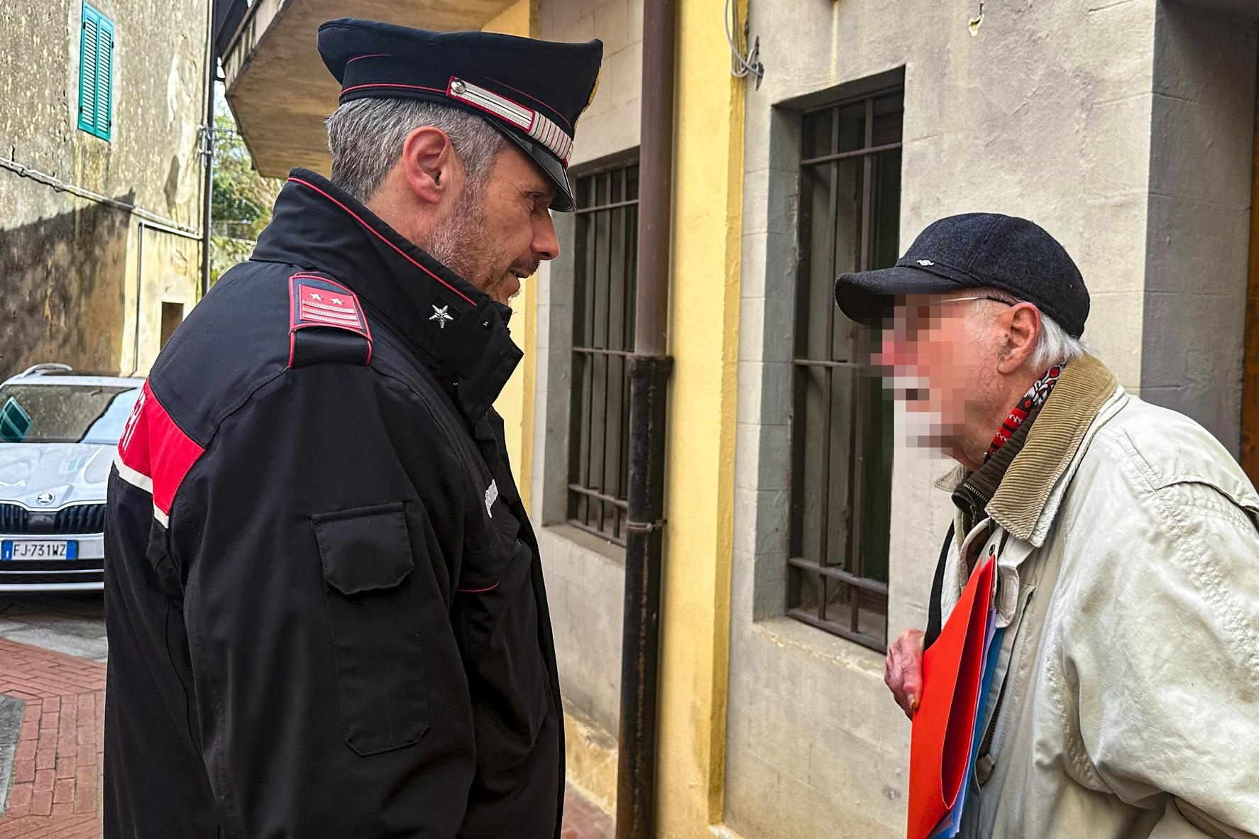 Truffe in serie agli anziani a Macerata, la campagna dei carabinieri