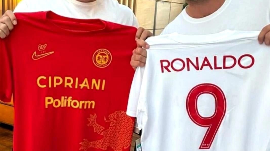 La foto, diventata virale, tra Ronaldo e Cipriani. Il dg Scocco: "L’obiettivo è avvicinare la città al progetto"