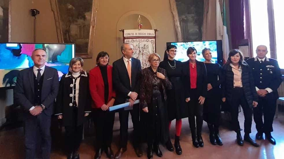 La prefetta Cocciufa: "Sostenere chi denuncia e formare i futuri uomini. Lavoro essenziale, lo dico da donna e da rappresentante delle istituzioni". .