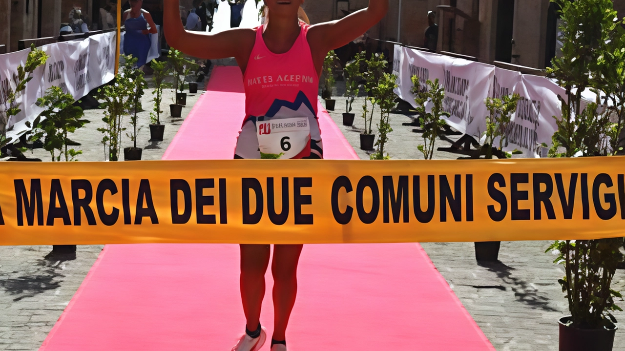 La decima edizione della 'Marcia dei Due Comuni' fra Servigliano e Belmonte Piceno ha registrato oltre 500 iscritti, confermandosi come un appuntamento fisso dell'estate. La manifestazione, promossa dalla Polisportiva Servigliano, ha visto la partecipazione di atleti di valore nazionale e ha ricevuto apprezzamenti dai sindaci per il suo valore sportivo e di socialità.