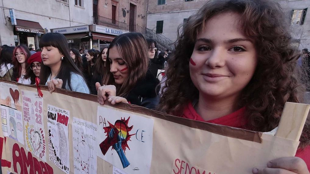 "Cosa mi hai messo nel bicchiere?". Gli stereotipi della violenza sulle donne