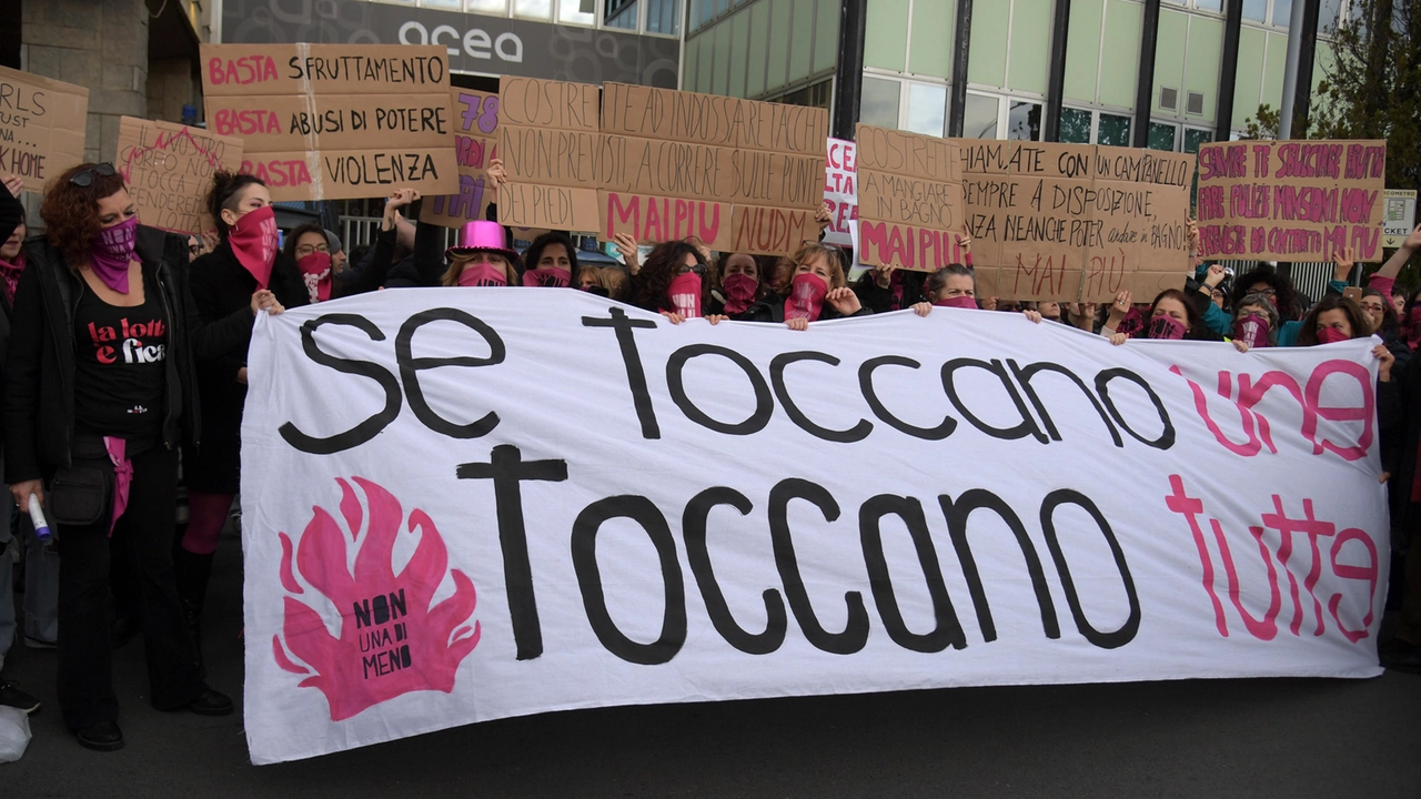 Una manifestazione contro la violenza sulle donne