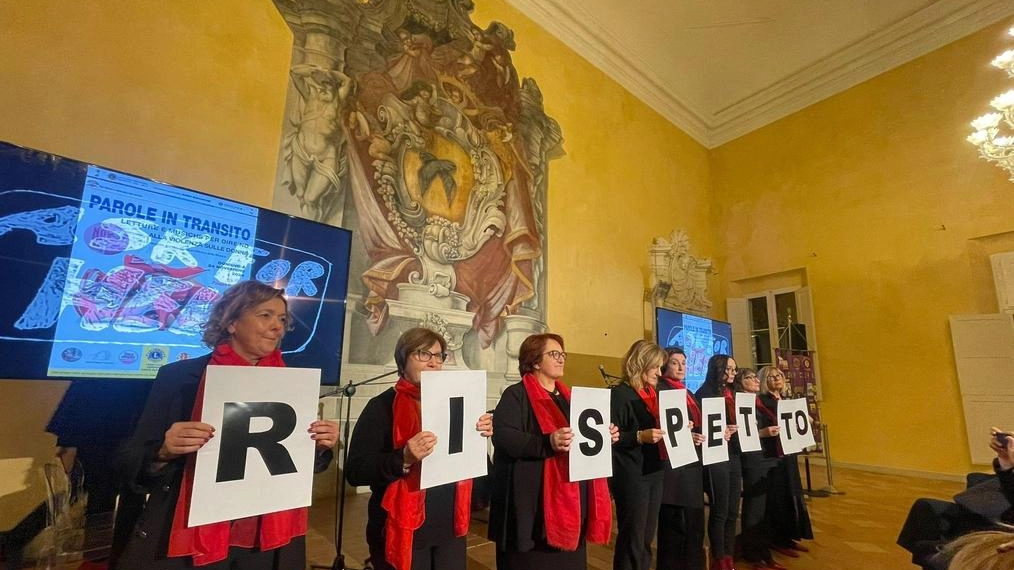 Si è svolta a Palazzo Rasponi la rappresentazione di ’Parole in transito’ che fa parte della rassegna Comunale della Giornata...