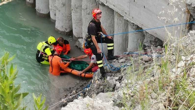 Annegato nell’Enza a 19 anni. I colleghi: "Uno choc per tutti. Aveva qualità eccezionali"