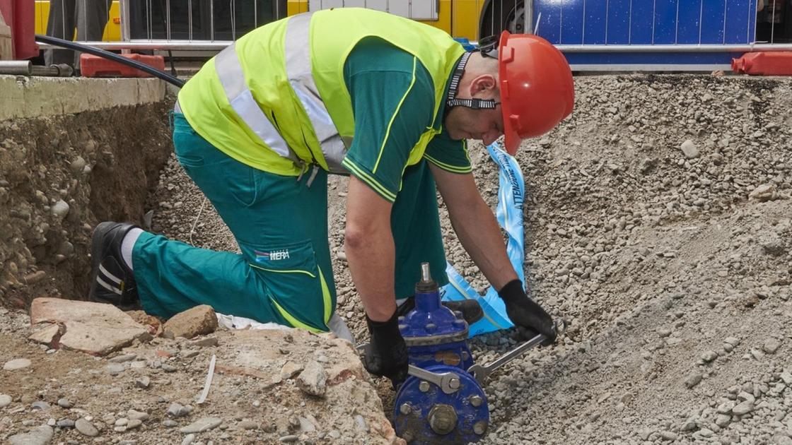 Quarto guasto in due mesi. Rotta la condotta del gas: "Non ne possiamo più"