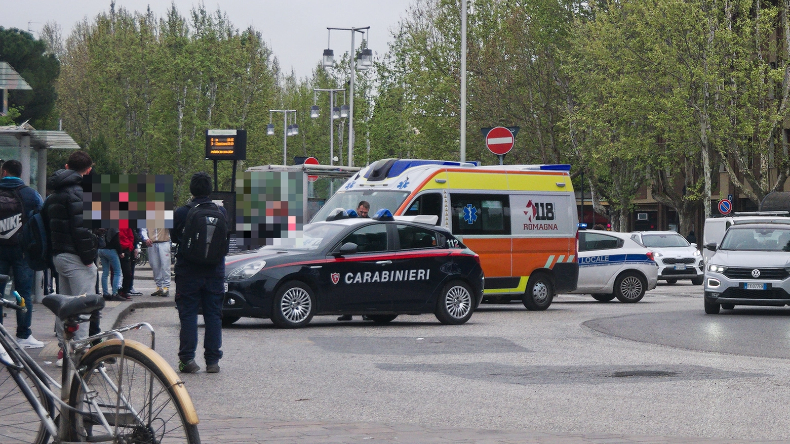 Violenta rissa con colpi di pistola ad aria compressa in zona stazione a Ravenna