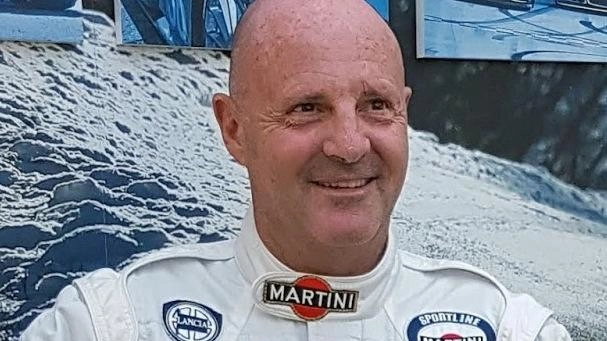 Domani alle 10.30, Miki Biasion presenterà il suo libro "Io e il safari. L’epopea della Lancia Delta in Kenya" presso Banca Mediolanum. L'evento includerà una mostra fotografica sul tema "Donne e Motori" e un aperitivo offerto da Spumanteria Opera.