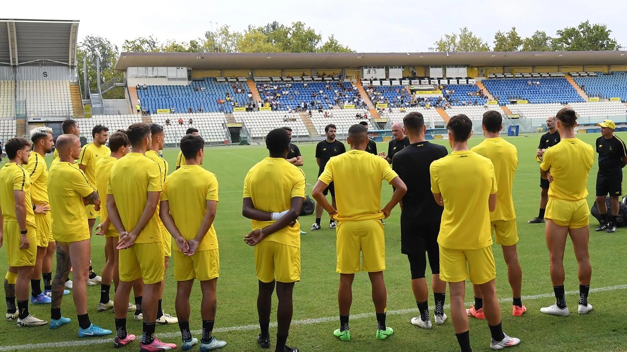 La soluzione di Napoli per fermare Kvaratskhelia potrebbe essere una delle idee chiave. E lui: "Quest’anno spero di fare più gol"