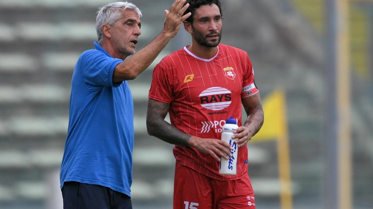 Il capitano Boccardi con mister Gadda