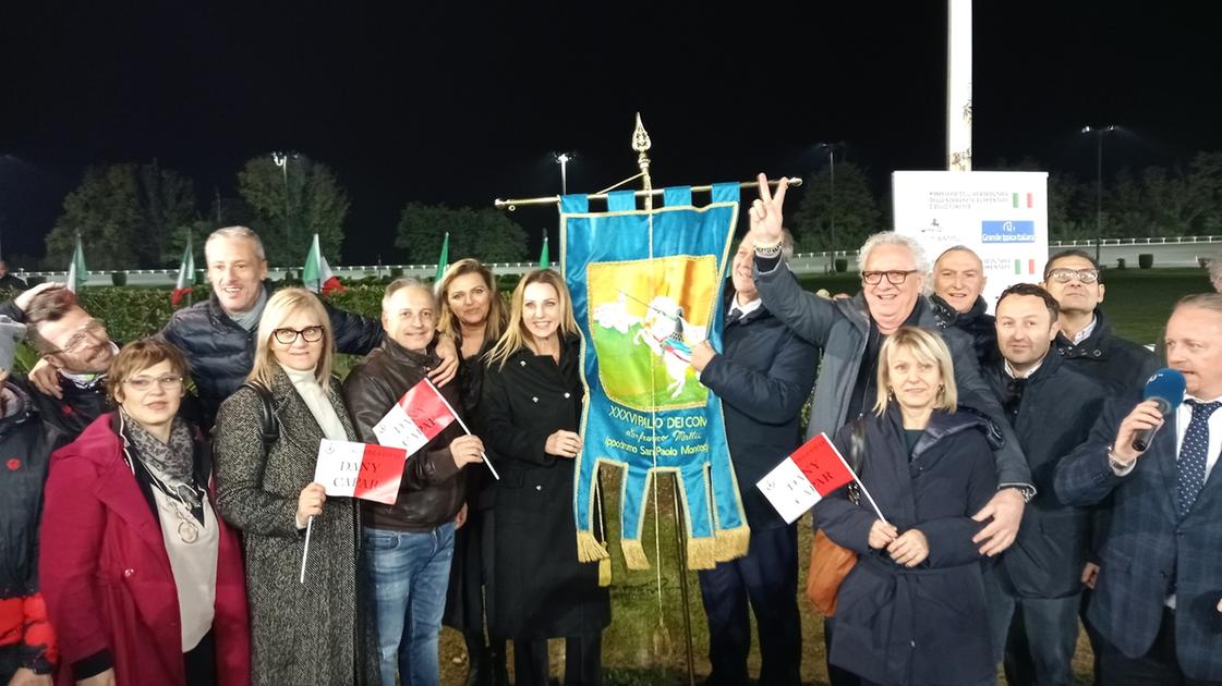 Palio dei Comuni show, vince Francavilla d’Ete