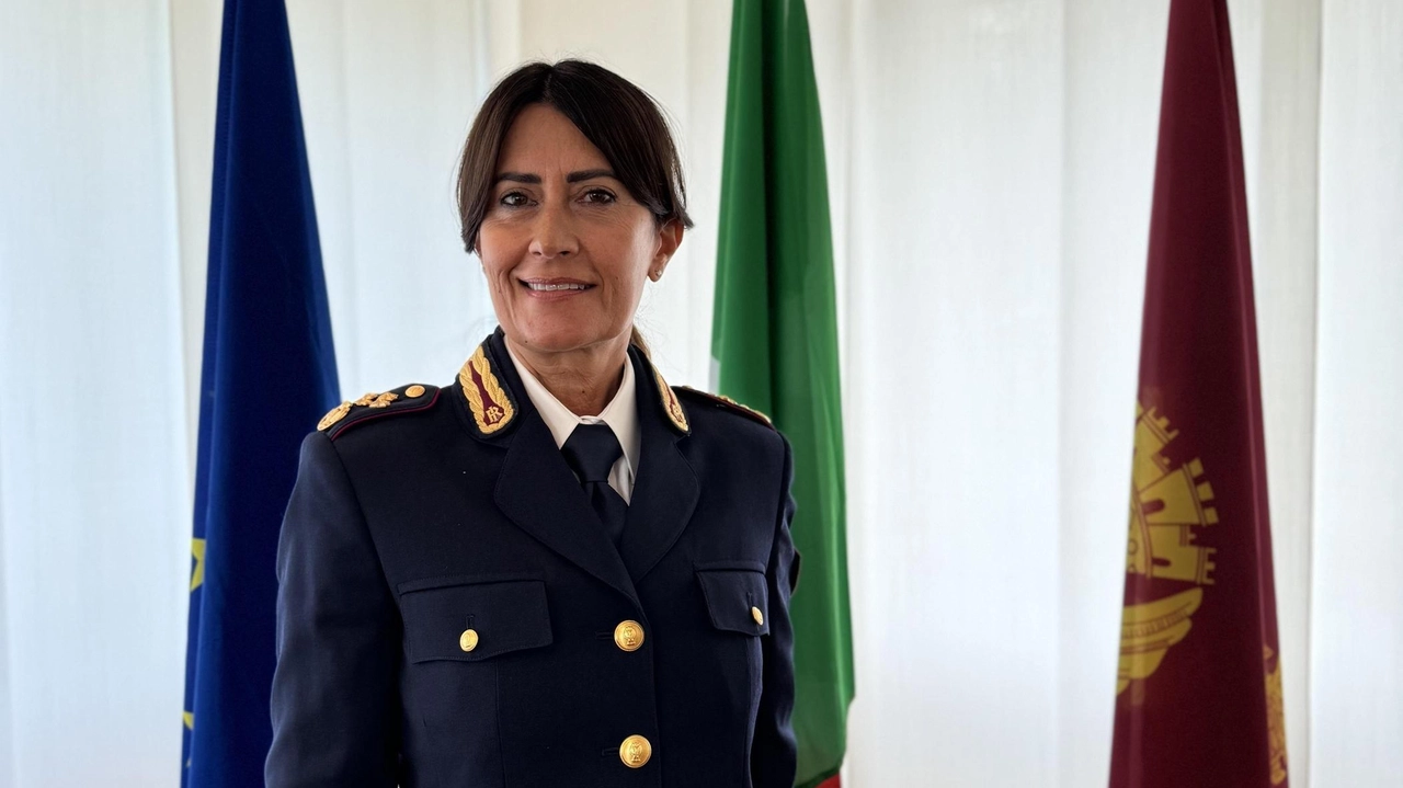 Il Compartimento Polizia Stradale per le Marche accoglie la nuova dirigente reggente del Compartimento, la prima dirigente della Polizia di...