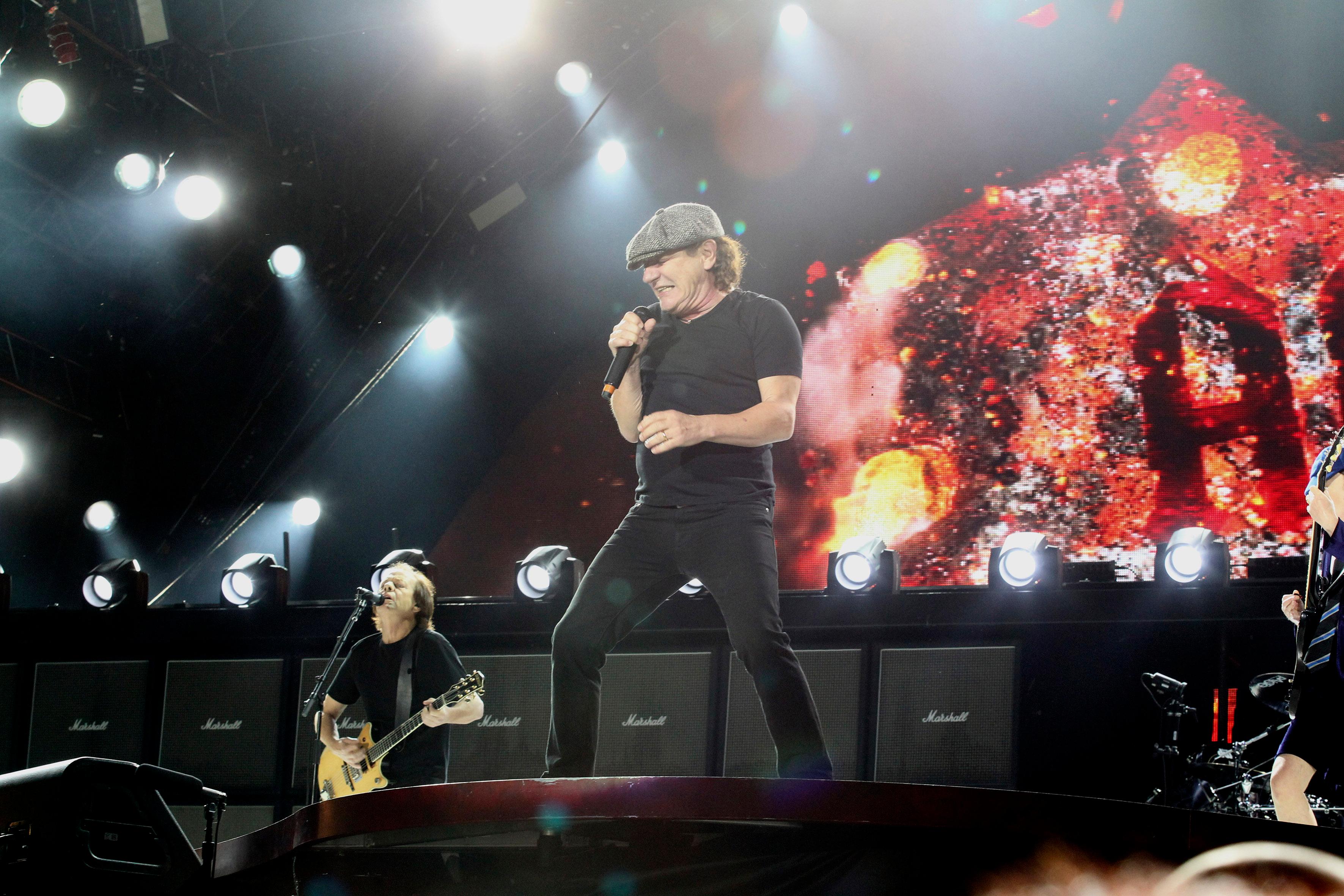 AC/DC, il leader inserì Imola nel tour dopo un giro in pista