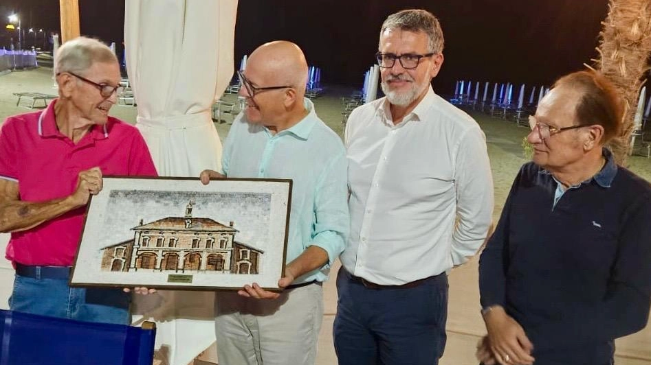 Nell’ambito di una cena conviviale, a Marina di Ravenna, la società Rosetti Marino spa, ha ricevuto il Premio Fabbrica...