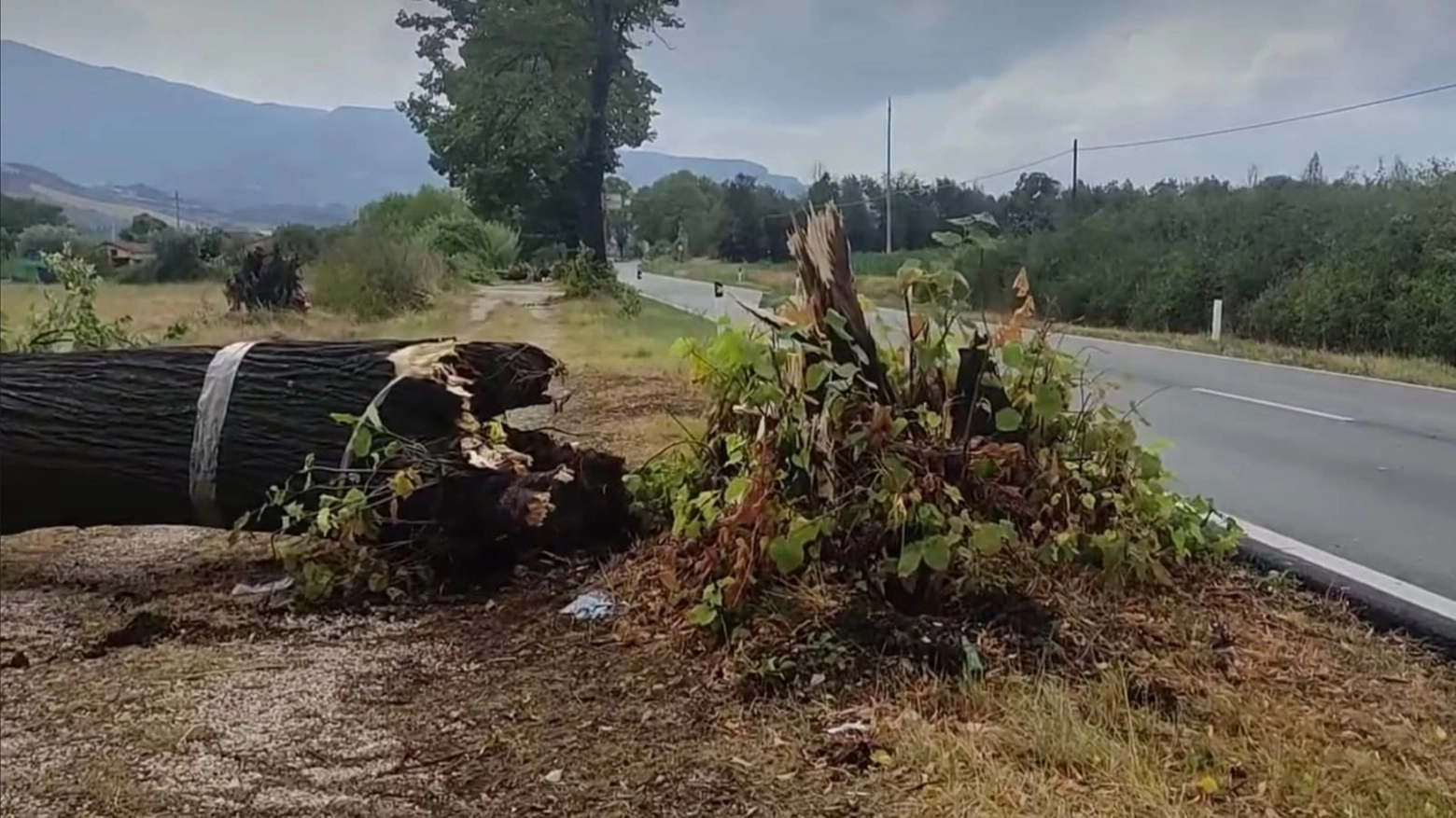 pioggia e vento vallata tronto