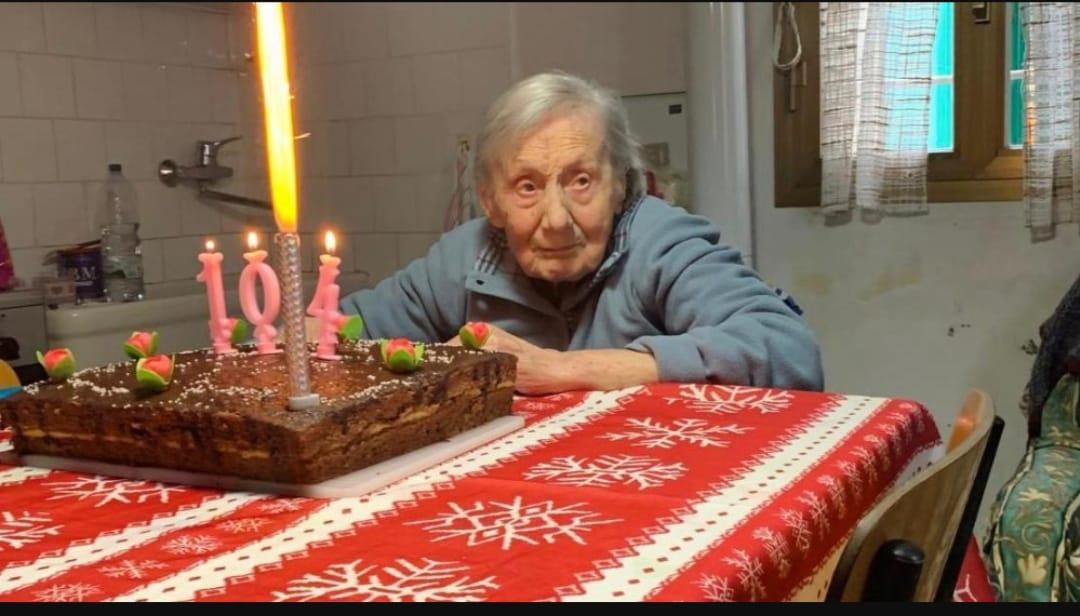 Festa a Castel Guelfo: Luisa Tinti ha compiuto 104 anni