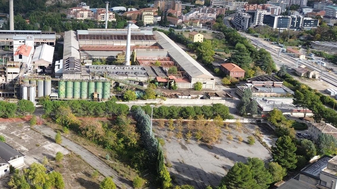 La Conferenza dei servizi ha analizzato e approvato le linee guida del progetto operativo di bonifica della ex Carbon presentato...