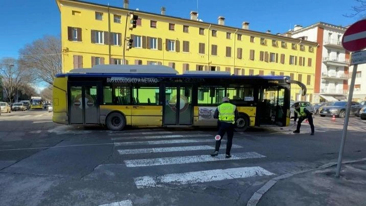 Rilievi dopo l’incidente in via Barozzi