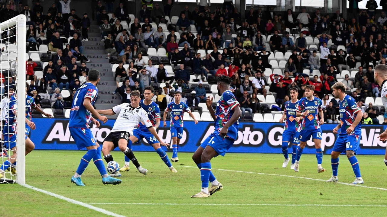 Il gol. di. Francesco Pio Esposito: ha deciso la partita con la Reggiana