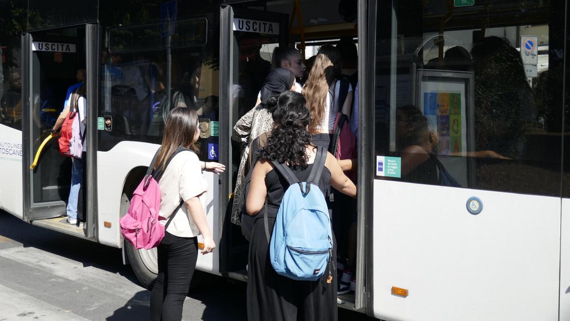 Lotta a bullismo e spacciatori: vigilanti sui bus per gli studenti