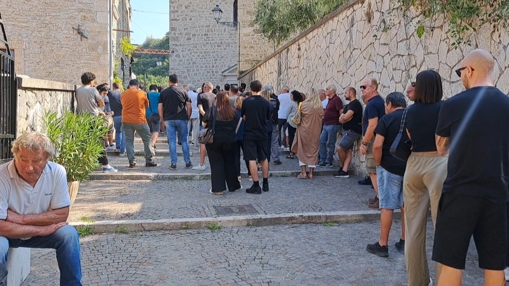 I funerali del piccolo Davide Marcozzi: mercoledì Acquasanta si è fermata per dare l’ultimo saluto al piccolo