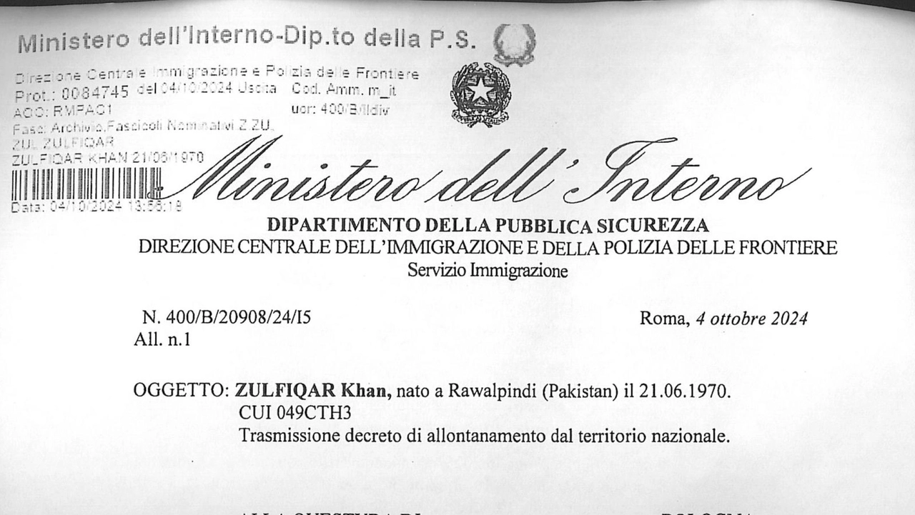 Il documento: il provvedimento del Ministero dell’Interno per l'espulsione dell'imam Zulfiqar Khan