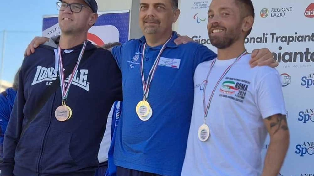 Luca Colli conferma il titolo di campione Nazionale di Tennis trapiantati a Roma. Grande partecipazione di atleti da tutta Italia alle discipline previste. Colli, ex top 200 mondiale, vince tutti gli incontri. L'evento promuove sensibilizzazione sulla donazione degli organi.