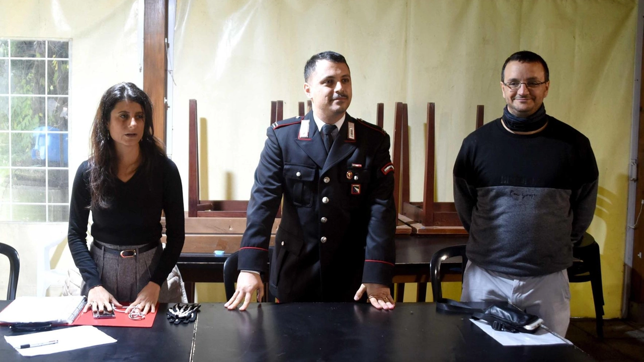 Ieri mattina il Comitato ha incontrato il comandante dei carabinieri di Baura "Continueremo con le passeggiate serali come deterrente per il crimine".