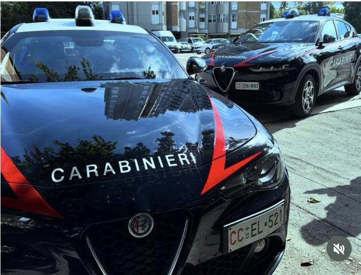 Cerca di rubare in un cantiere e aggredisce chi lo ha scoperto: arrestato a Faenza