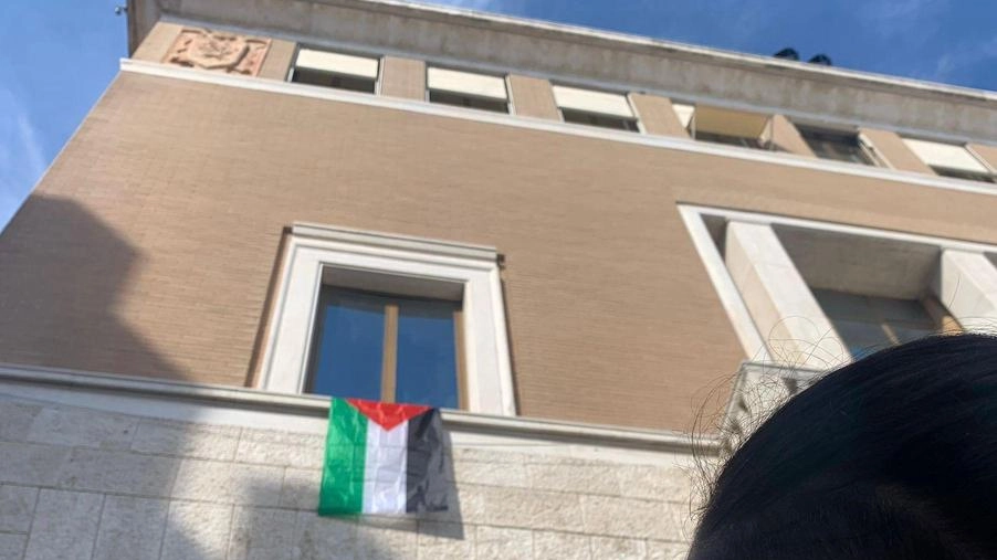 Ricci come il sindaco di Bologna: "Bandiera palestinese sul Comune"