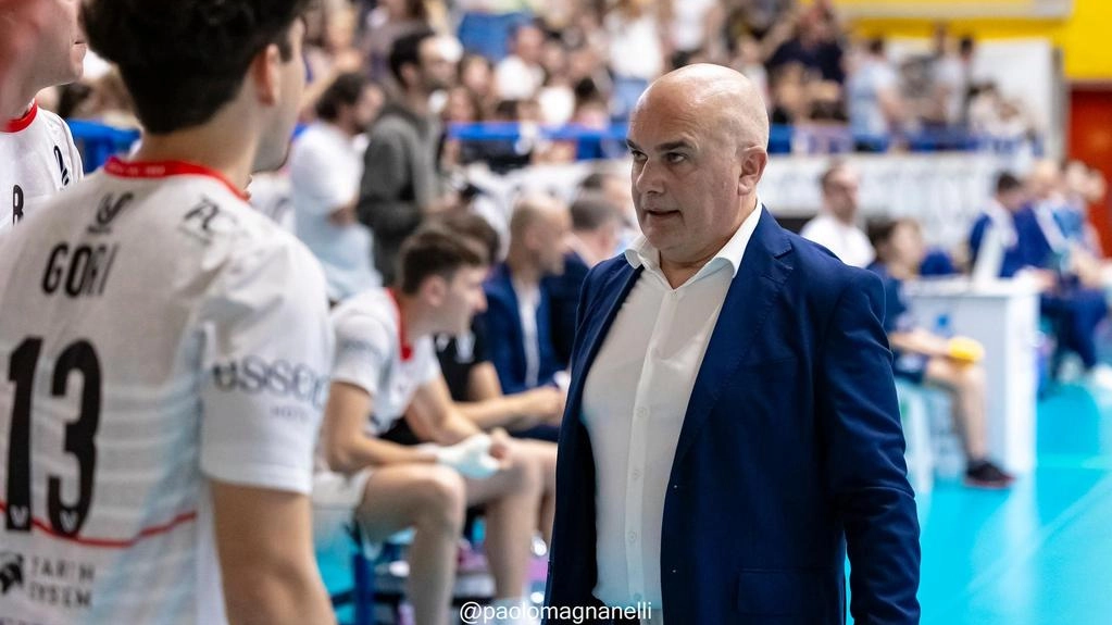 Mastrangelo, coach della Virtus: «I tifosi possono votarmi»