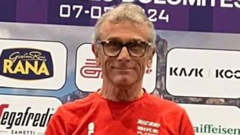 Franco Righi da Guastalla è arrivato davanti all’ex campionissimo nella categoria 60-64 anni alla durissima ’Maratona dles Dolomites’