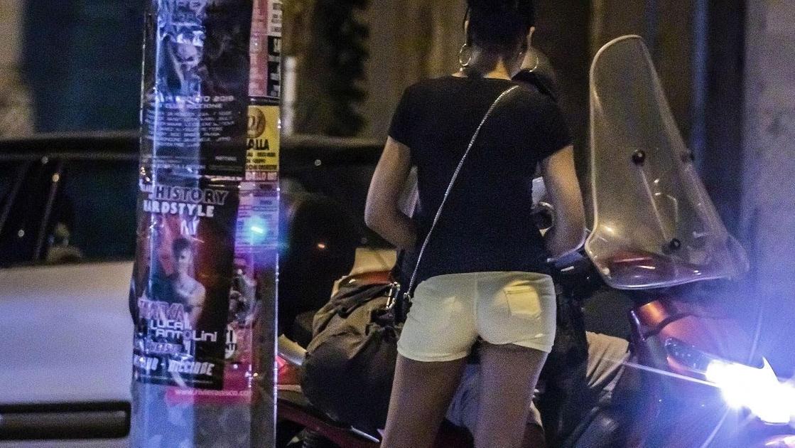 Costretta a prostituirsi, le indagini