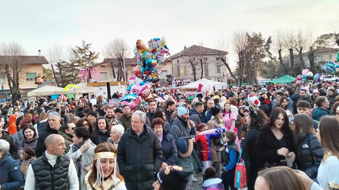 San Michele si prepara all’invasione dei carri