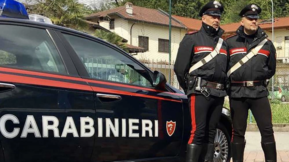 Tra gli arrestati nell’operazione dei carabinieri anche il dottor Elton Isaj, ex medico del Sant’Orsola
