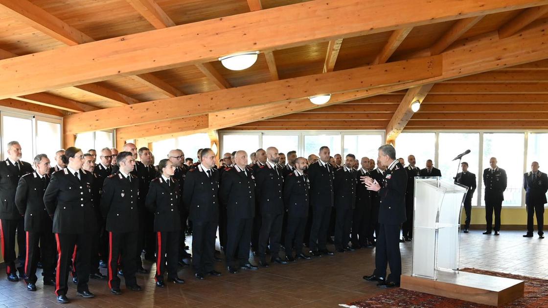 Carabinieri, il generale Iacobelli in visita al comando regionale