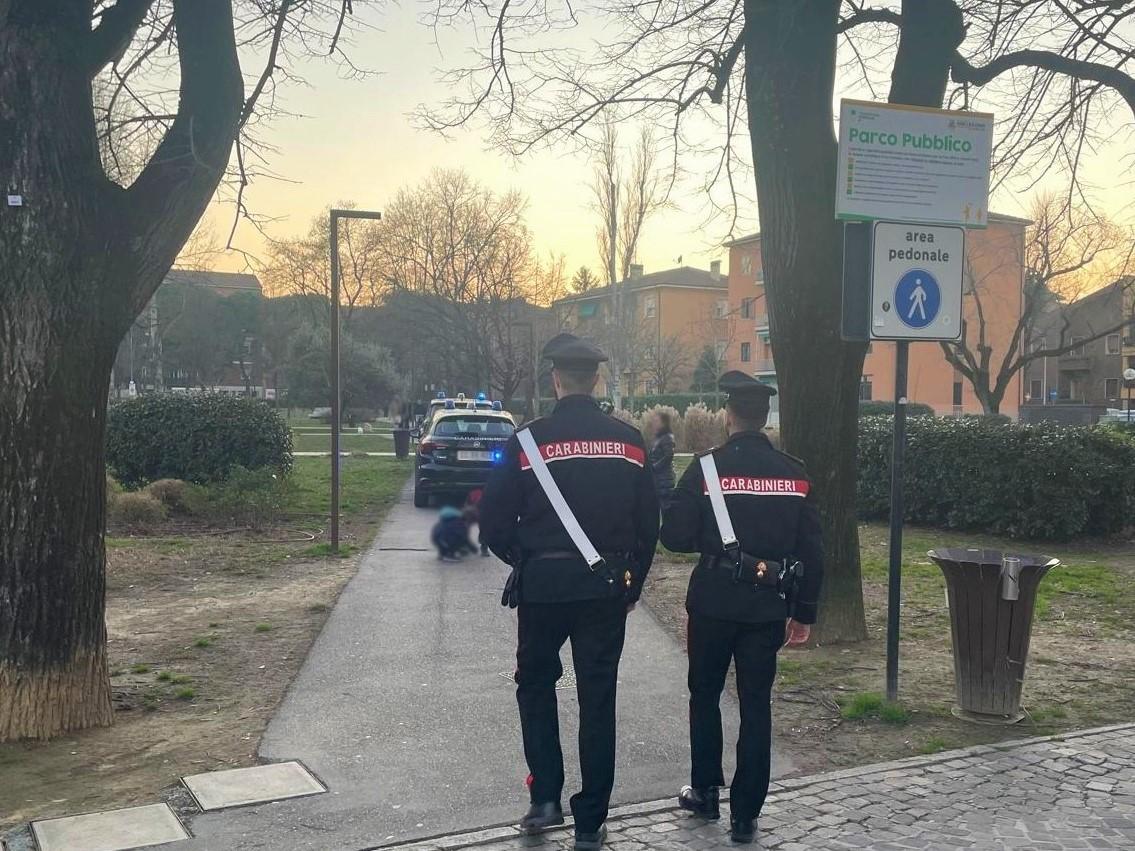 San Lazzaro, rapinano un coetaneo vicino a scuola. Due minorenni denunciati