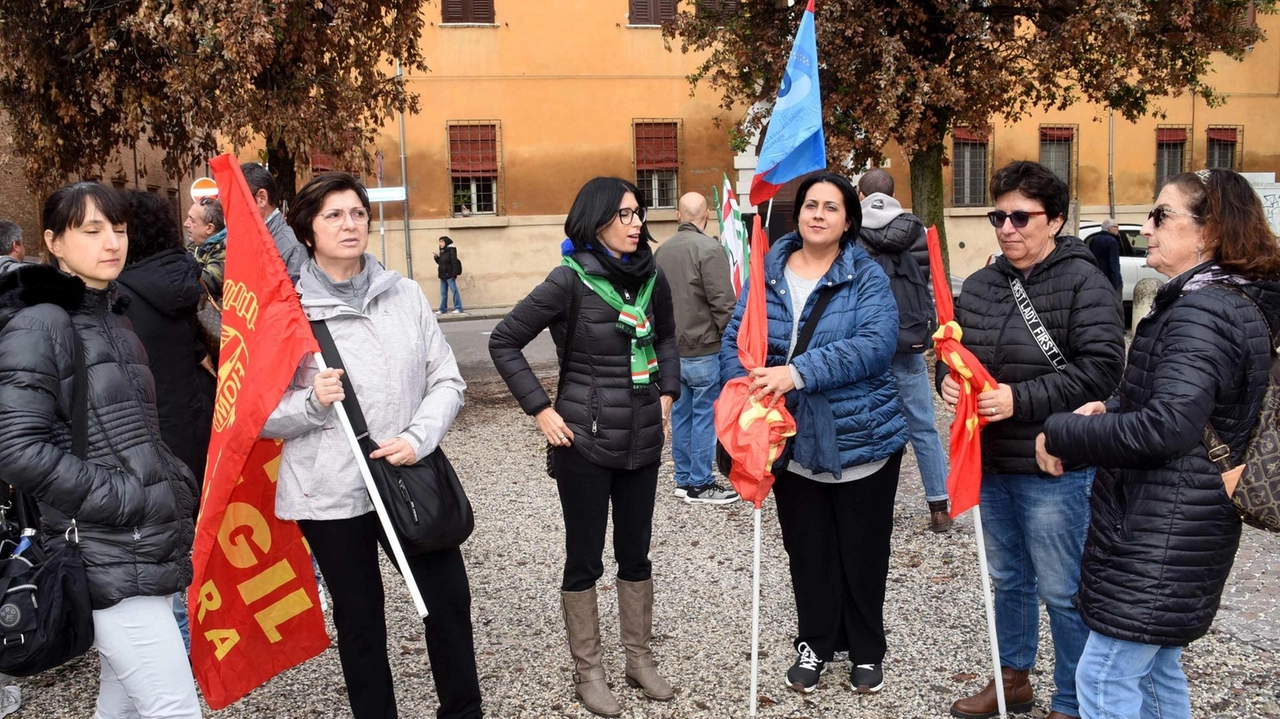 Patrizia Trombini, due figlie, il marito lavora alla Berco