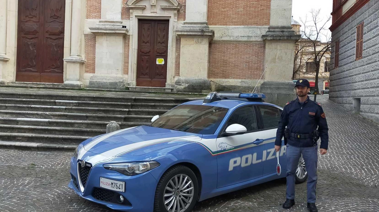 La polizia impegnata nei controlli sul territorio