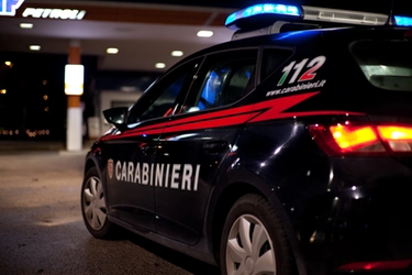 "Carabiniera umiliata", segnalazione partita da un giovane collega. Solidarietà dei sindacati