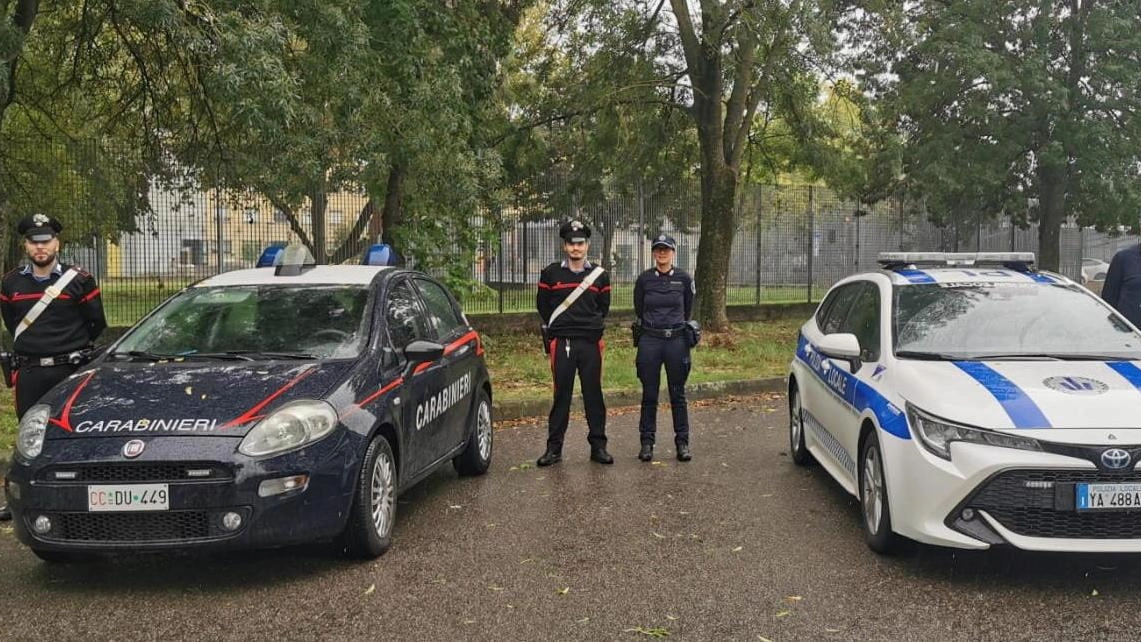 Blitz antidroga dei carabinieri e della polizia locale: arrestati tre nordafricani accusati di aver organizzato un vorticoso giro di spaccio