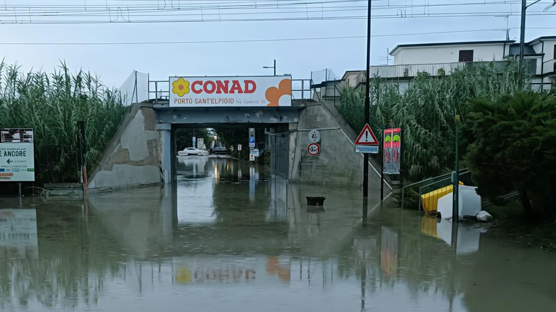 L’acqua inonda il distretto sanitario